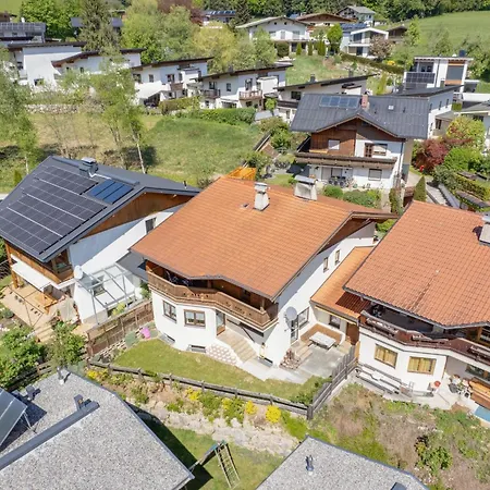 キャンプ場 Hirschalmblick ゼル